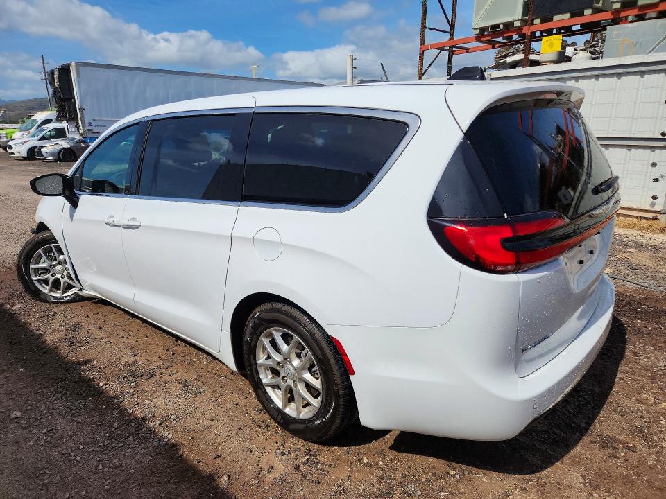 Продажа на аукционе авто 2026 Chrysler Pacifica, vin: 2C4RC1BG2TR182924, номер лота: 70002236
