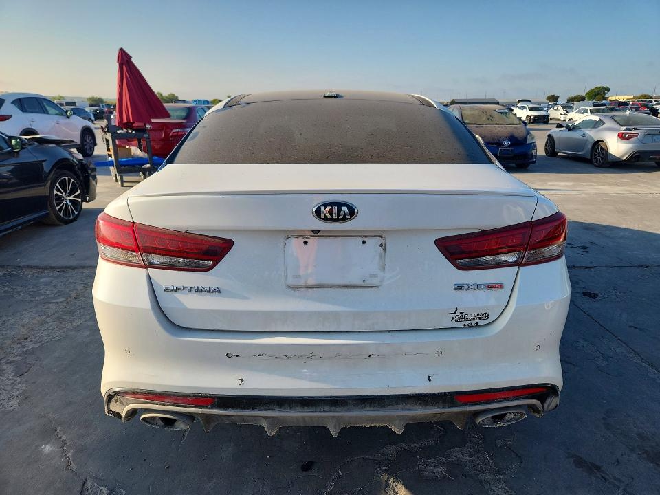 68569176 :رقم المزاد ، 5XXGW4L23JG242699 vin ، 2018 Kia Optima مزاد بيع