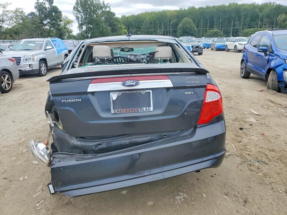 70430066 :رقم المزاد ، 3FAHP0JA3CR387899 vin ، 2012 Ford Fusion مزاد بيع