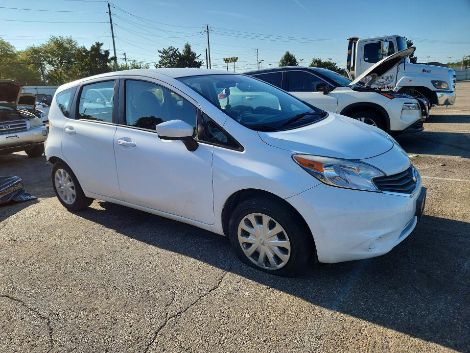 68667626 :رقم المزاد ، 3N1CE2CP3FL414214 vin ، 2015 Nissan Versa Note مزاد بيع