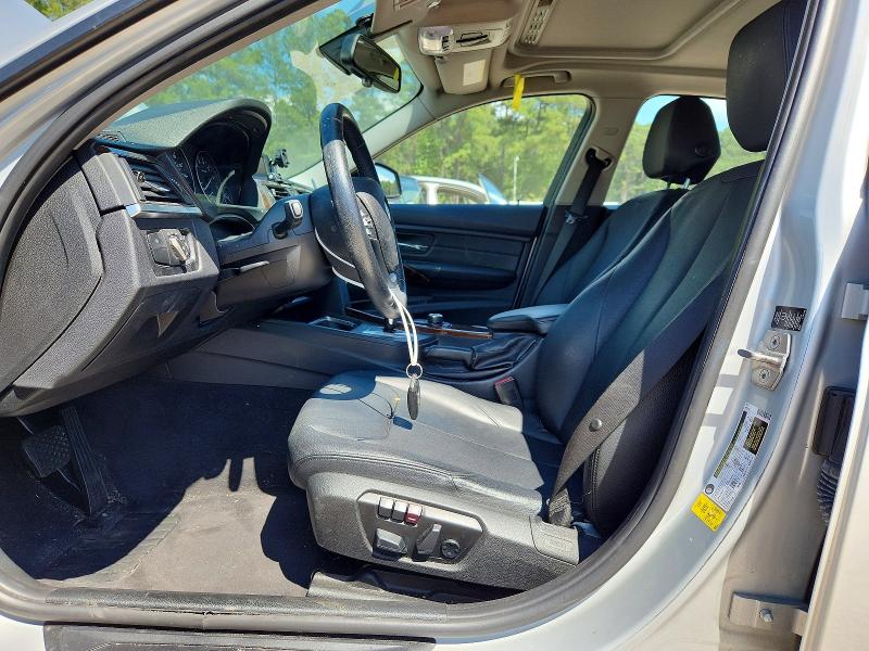 68499096 :رقم المزاد ، WBA3A5C55DF359052 vin ، 2013 Bmw 328 مزاد بيع