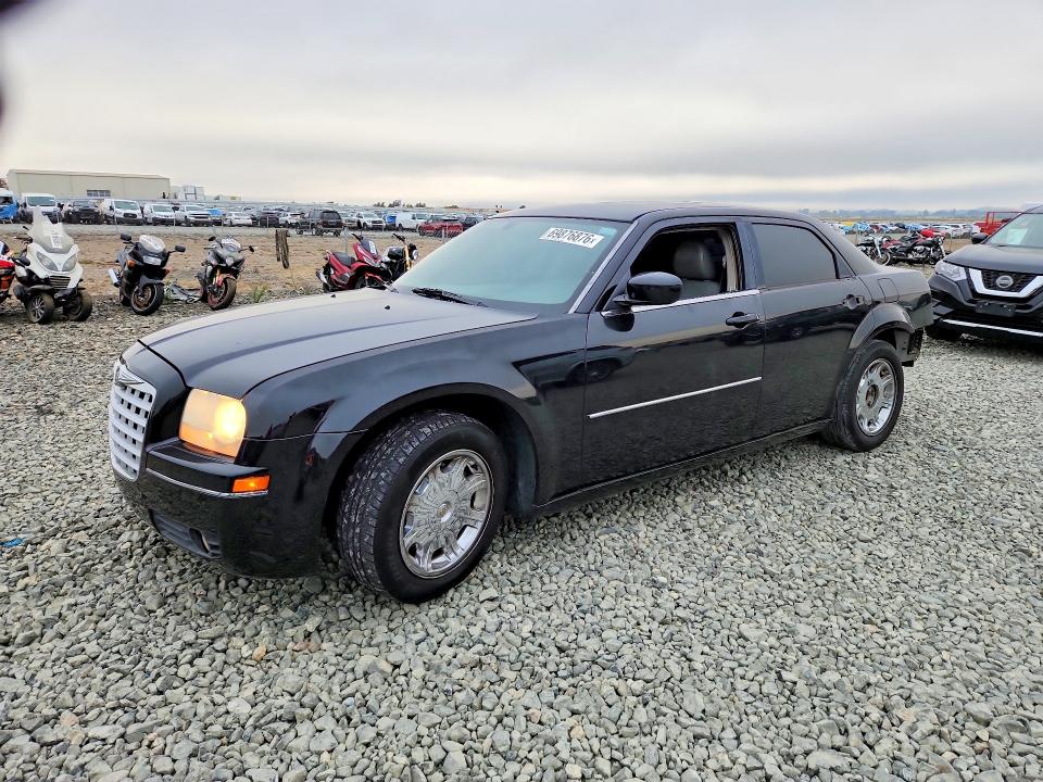Auction sale of the 2006 Chrysler 300, vin: 2C3LA53G96H103748, lot number: 69876876