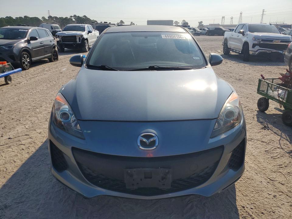69956156 :رقم المزاد ، JM1BL1U74D1786110 vin ، 2013 Mazda 3 مزاد بيع