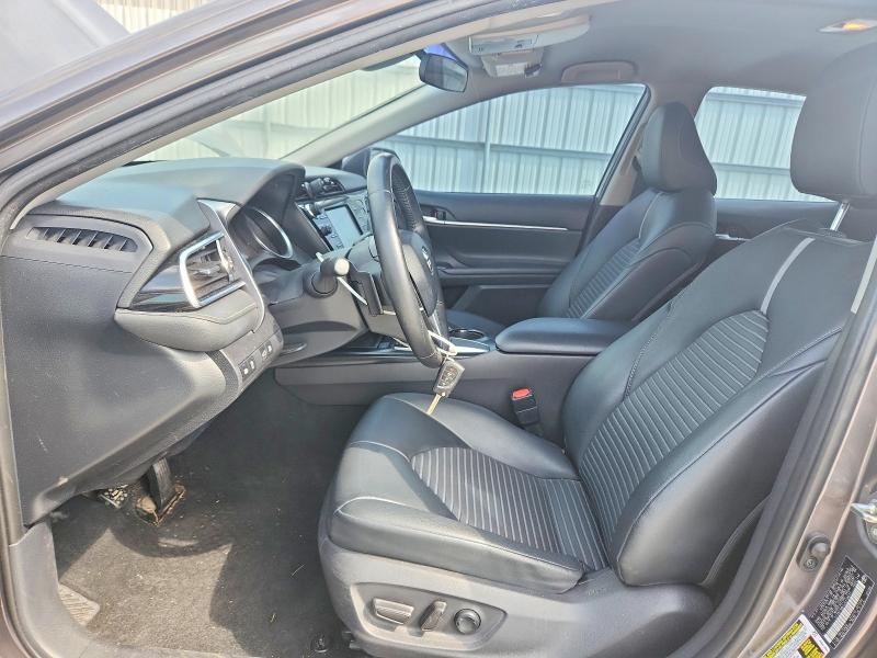 Продаж на аукціоні авто 2018 Toyota Camry, vin: 4T1B11HK7JU118621, номер лоту: 68917506