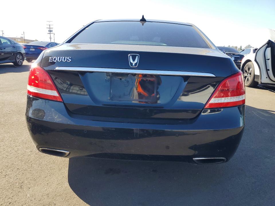 2014 Hyundai Equus მანქანა იყიდება აუქციონზე, vin: KMHGH4JH9EU076914, აუქციონის ნომერი: 68069626