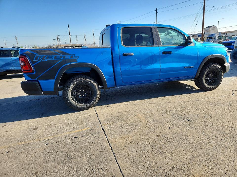 67044066 :رقم المزاد ، 1C6SRFLP5TN264498 vin ، 2026 Ram 1500 مزاد بيع