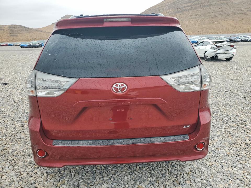 2014 Toyota Sienna მანქანა იყიდება აუქციონზე, vin: 5TDXK3DC9ES427504, აუქციონის ნომერი: 70733376