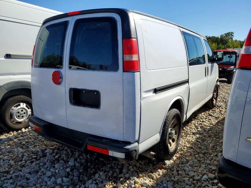 68573896 :رقم المزاد ، 1GCSGAFX5E1168894 vin ، 2014 Chevrolet Express G1500 مزاد بيع