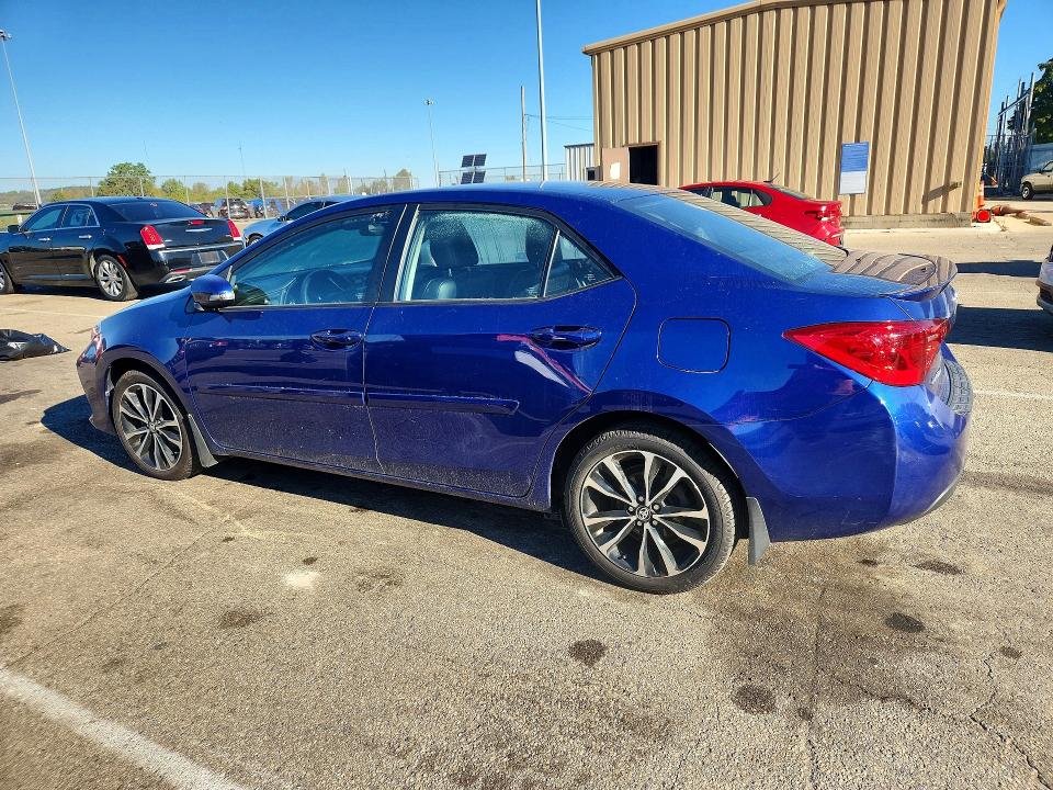 Продажа на аукционе авто 2017 Toyota Corolla, vin: 2T1BURHE9HC958847, номер лота: 70704386