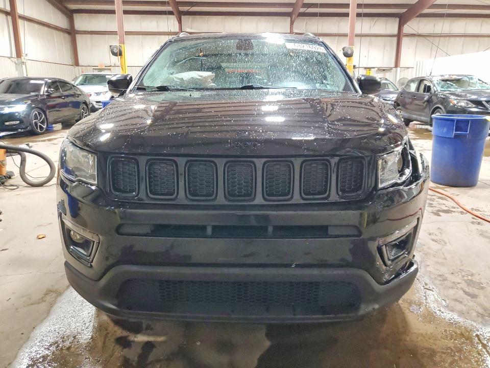 68216926 :رقم المزاد ، 3C4NJDBB1KT648560 vin ، 2019 Jeep Compass مزاد بيع