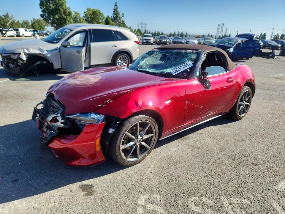 Продажа на аукционе авто 2019 Mazda Mx-5 Miata, vin: JM1NDAD75K0304113, номер лота: 69252466