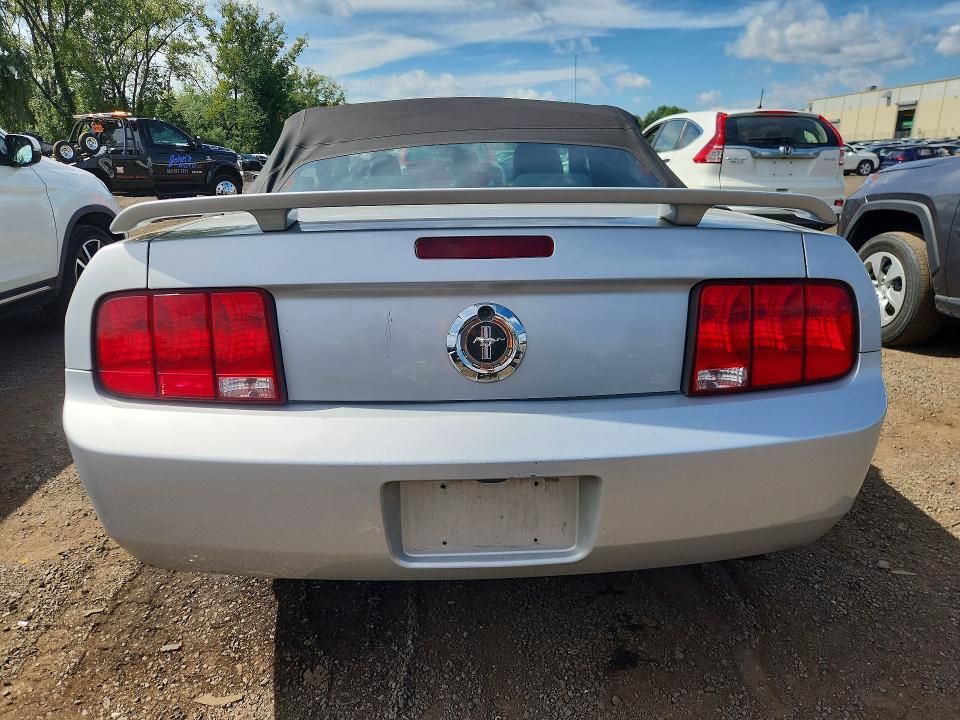 2005 Ford Mustang მანქანა იყიდება აუქციონზე, vin: 1ZVFT84N755192563, აუქციონის ნომერი: 67069426