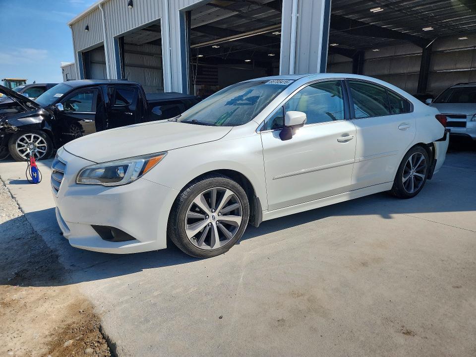 66703416 :رقم المزاد ، 4S3BNAL66F3010281 vin ، 2015 Subaru Legacy مزاد بيع