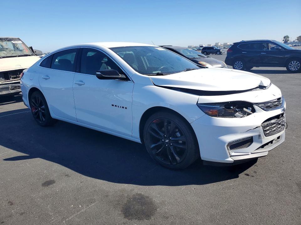 Продаж на аукціоні авто 2018 Chevrolet Malibu, vin: 1G1ZD5STXJF120153, номер лоту: 65021496