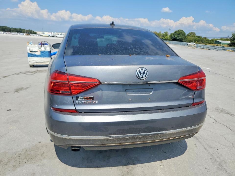66952576 :رقم المزاد ، 1VWBS7A39GC055945 vin ، 2016 Volkswagen Passat مزاد بيع