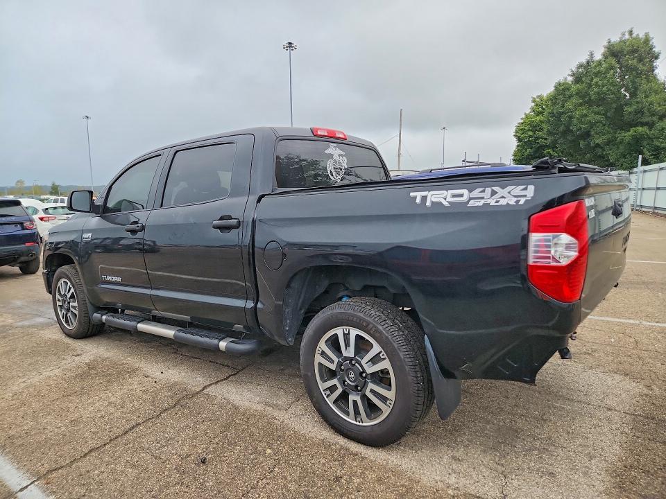 70100786 :رقم المزاد ، 5TFDW5F11KX867611 vin ، 2019 Toyota Tundra مزاد بيع
