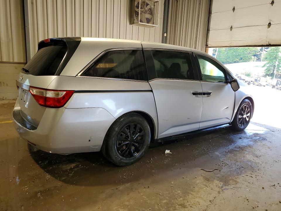 68956696 :رقم المزاد ، 5FNRL5H24DB042941         vin ، 2013 Honda Odyssey مزاد بيع