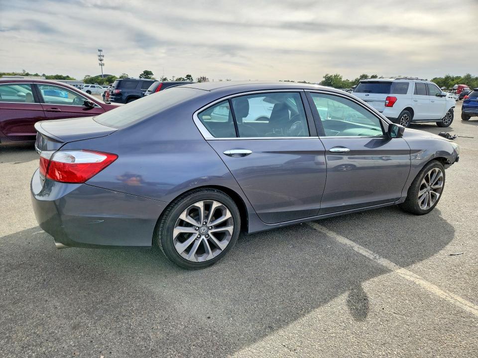 Продажа на аукционе авто 2013 Honda Accord, vin: 1HGCR2F57DA245851, номер лота: 70268786