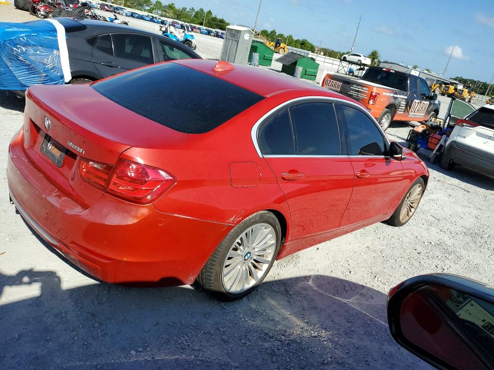 2013 Bmw 328 მანქანა იყიდება აუქციონზე, vin: WBA3C1C56DF436952, აუქციონის ნომერი: 68233606