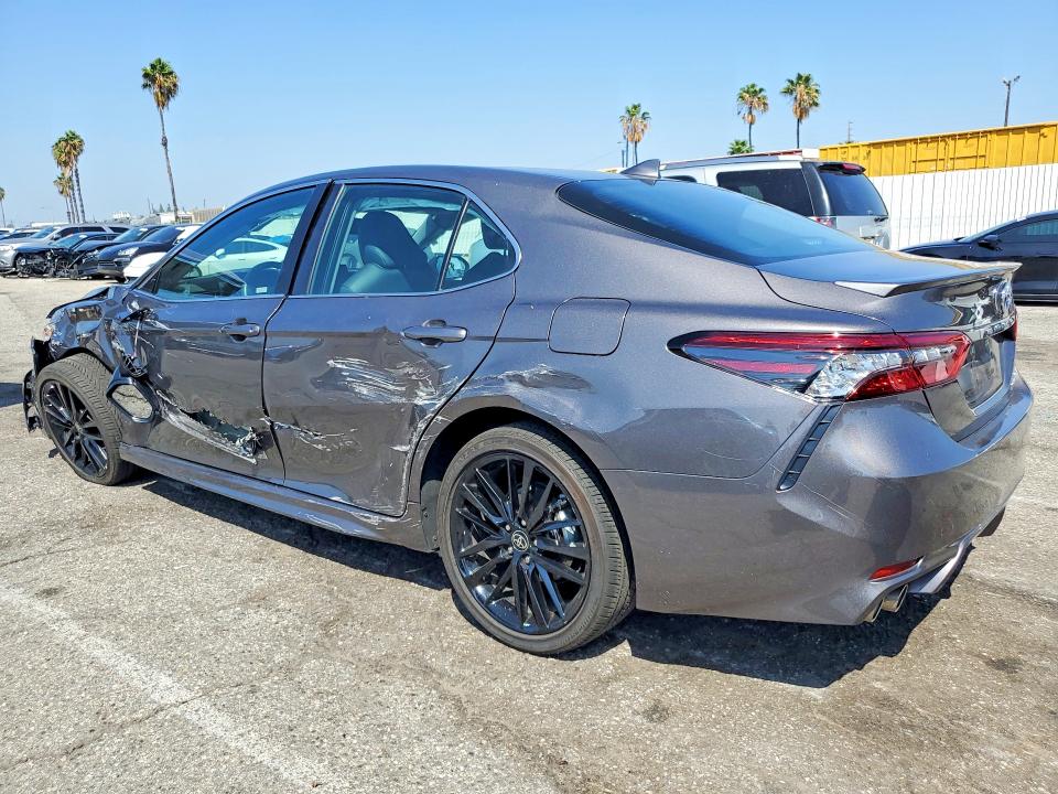 68997616 :رقم المزاد ، 4T1K31AK2RU622736 vin ، 2024 Toyota Camry مزاد بيع