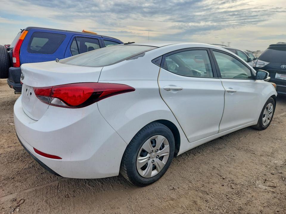 2016 Hyundai Elantra მანქანა იყიდება აუქციონზე, vin: 5NPDH4AE9GH743961, აუქციონის ნომერი: 68953826