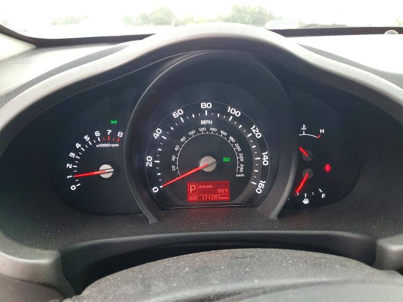 70219416 :رقم المزاد ، KNDPB3AC3F7676283 vin ، 2015 Kia Sportage مزاد بيع
