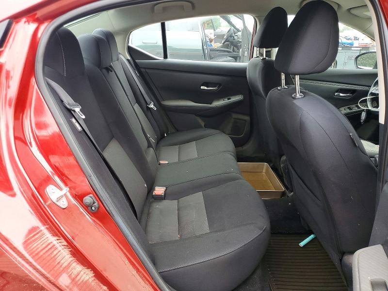 70140686 :رقم المزاد ، 3N1AB8CV3MY330380 vin ، 2021 Nissan Sentra مزاد بيع