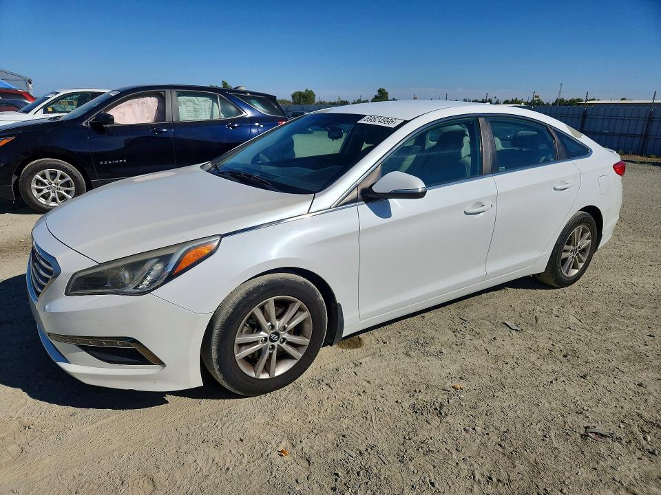 2015 Hyundai Sonata მანქანა იყიდება აუქციონზე, vin: 5NPE24AA5FH196592, აუქციონის ნომერი: 69524996