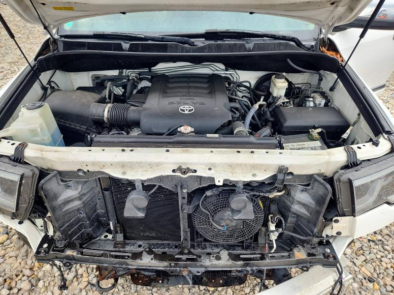 Продажа на аукционе авто 2018 Toyota Sequoia, vin: 5TDJY5G1XJS158336, номер лота: 68001826