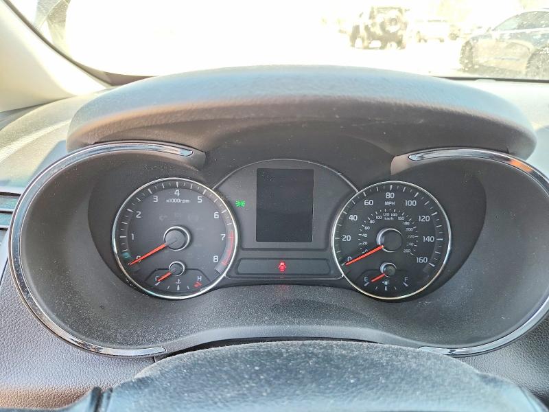 2015 Kia Forte მანქანა იყიდება აუქციონზე, vin: KNAFK4A68F5375058, აუქციონის ნომერი: 68630726