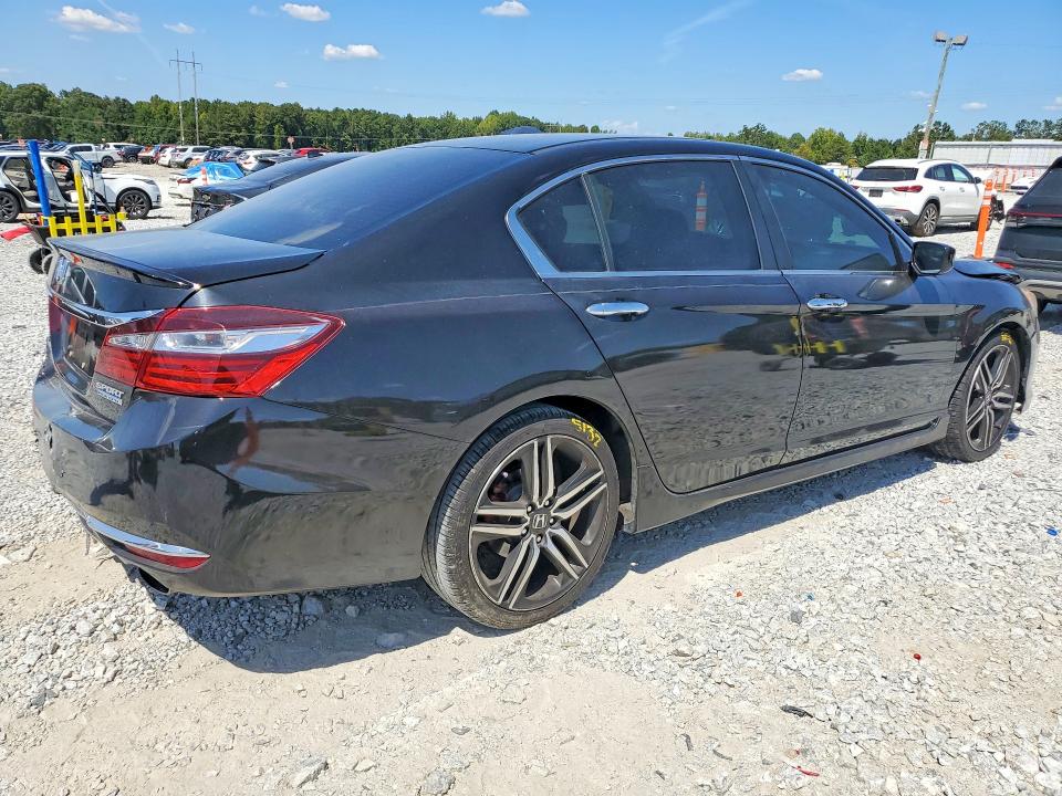 2017 Honda Accord მანქანა იყიდება აუქციონზე, vin: 1HGCR2F19HA074457, აუქციონის ნომერი: 68435736