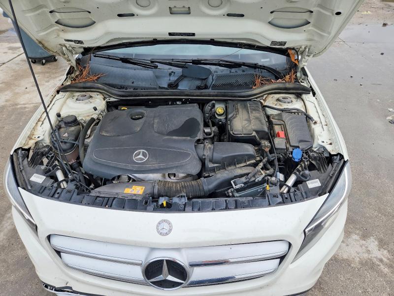 67790326 :رقم المزاد ، WDCTG4EB6HJ321146 vin ، 2017 Mercedes-benz Gla مزاد بيع