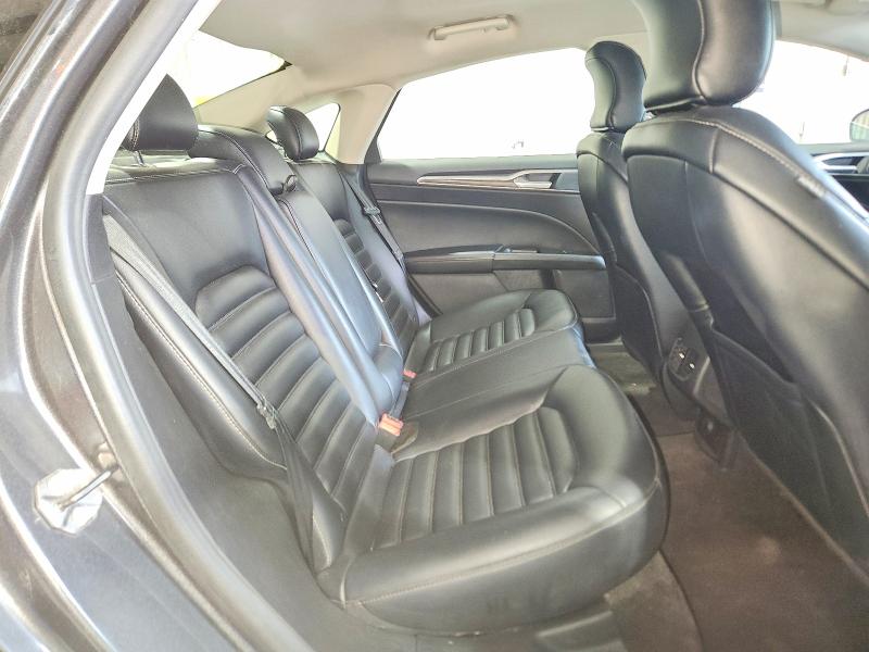 68603906 :رقم المزاد ، 3FA6P0CD7KR139393 vin ، 2019 Ford Fusion مزاد بيع