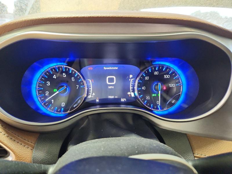 67680416 :رقم المزاد ، 2C4RC3GGXMR595163 vin ، 2021 Chrysler Pacifica مزاد بيع
