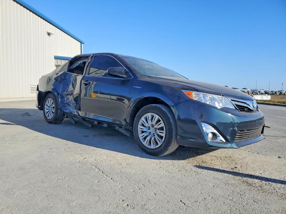 69061826 :رقم المزاد ، 4T1BD1FK9DU064253 vin ، 2013 Toyota Camry Hybrid مزاد بيع