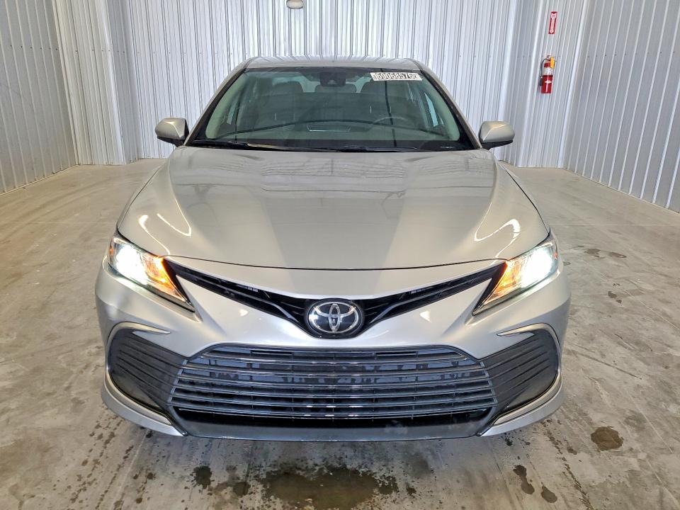 Продаж на аукціоні авто 2023 Toyota Camry, vin: 4T1C11AK6PU170779, номер лоту: 69068576