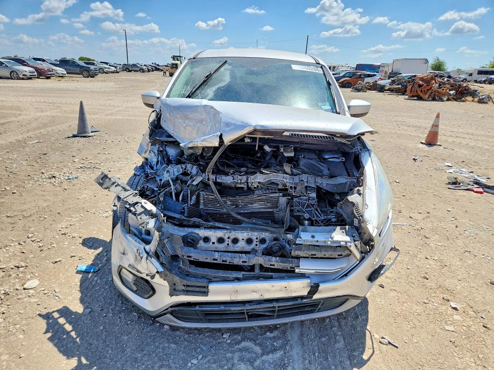 2019 Ford Escape მანქანა იყიდება აუქციონზე, vin: 1FMCU0GD8KUB00977, აუქციონის ნომერი: 68060286