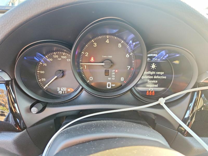 2026 Porsche Macan მანქანა იყიდება აუქციონზე, vin: WP1AA2A58TLB11677, აუქციონის ნომერი: 69396146