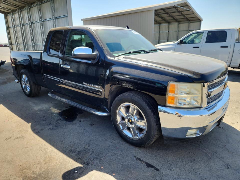 67674376 :رقم المزاد ، 1GCRCSE04CZ160093 vin ، 2012 Chevrolet Silverado مزاد بيع