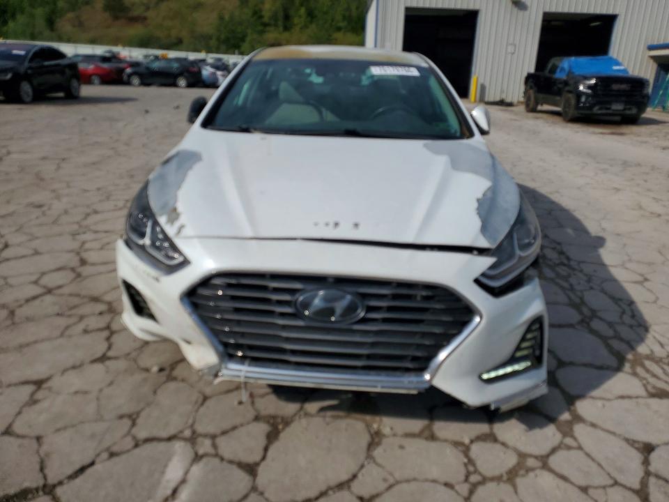 70179766 :رقم المزاد ، 5NPE34AF7JH684542 vin ، 2018 Hyundai Sonata مزاد بيع