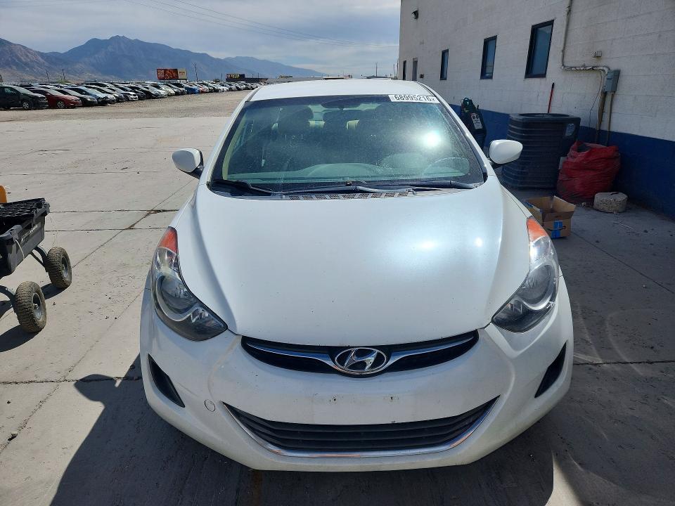 Продажа на аукционе авто 2013 Hyundai Elantra, vin: 5NPDH4AE2DH188363        , номер лота: 68995216