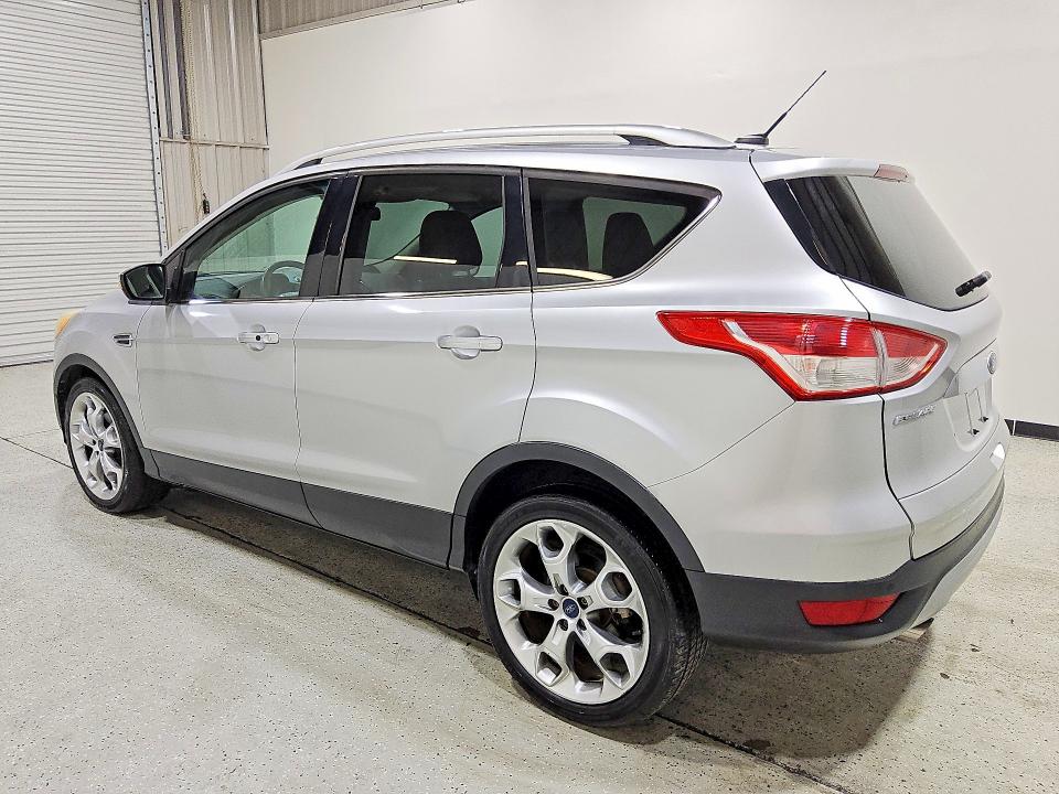 68246186 :رقم المزاد ، 1FMCU0JX6FUB36613 vin ، 2015 Ford Escape مزاد بيع