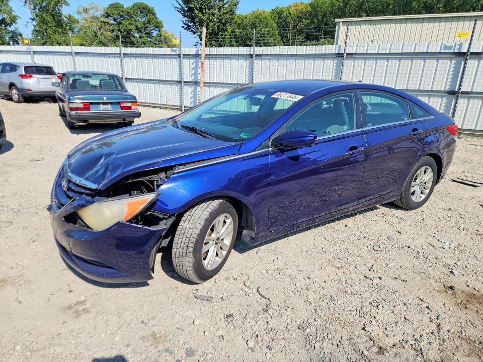 68311846 :رقم المزاد ، 5NPEB4AC5CH498459 vin ، 2012 Hyundai Sonata مزاد بيع