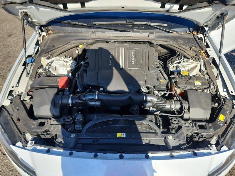 Auction sale of the 2018 Jaguar Xf, vin: SAJBH4EV2JCY53367, lot number: 68102596