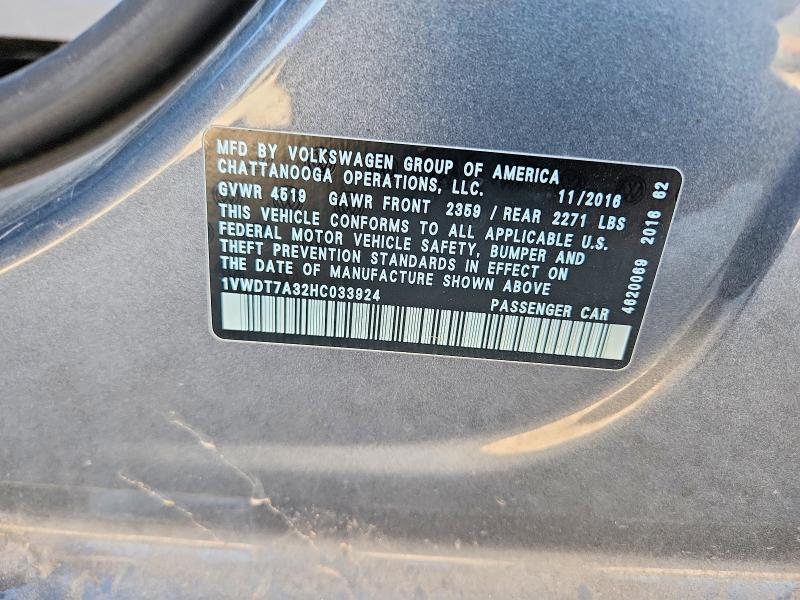 68373736 :رقم المزاد ، 1VWDT7A32HC033924 vin ، 2017 Volkswagen Passat مزاد بيع