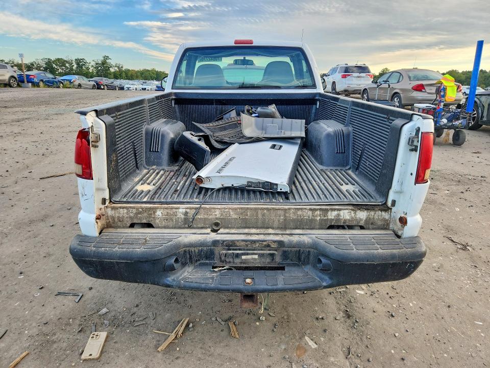 70642776 :رقم المزاد ، 1GCCS14X538264115 vin ، 2003 Chevrolet S Truck مزاد بيع
