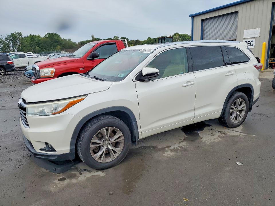 Aukcja sprzedaży 2015 Toyota Highlander, vin: 5TDJKRFH7FS120657, numer aukcji: 68061236