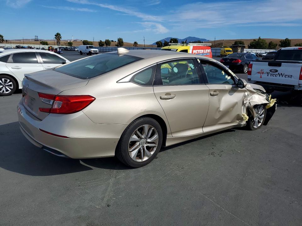 Aukcja sprzedaży 2018 Honda Accord, vin: 1HGCV1F18JA257957, numer aukcji: 68041866