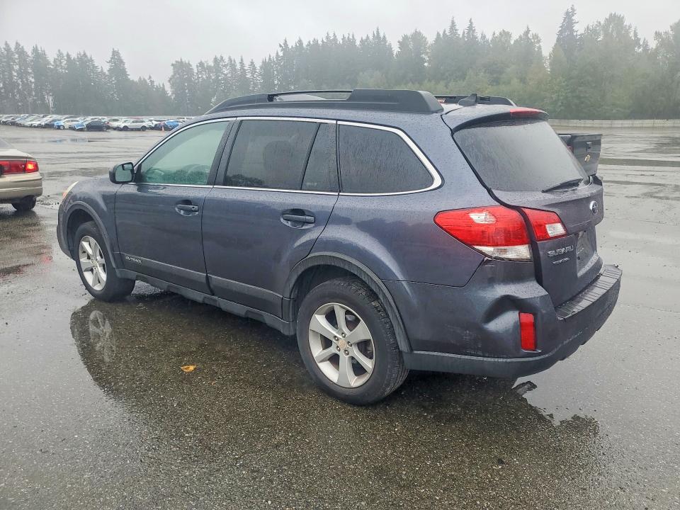 70882046 :رقم المزاد ، 4S4BRBDC6E3253470 vin ، 2014 Subaru Outback مزاد بيع