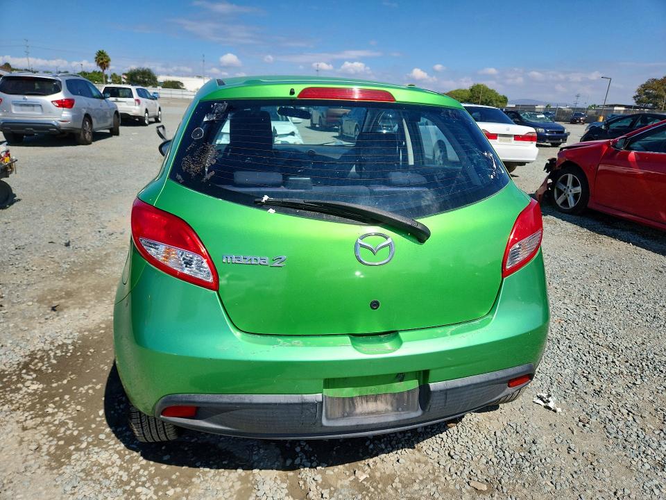 2012 Mazda Mazda2 მანქანა იყიდება აუქციონზე, vin: JM1DE1KZ2C0138146, აუქციონის ნომერი: 70858056